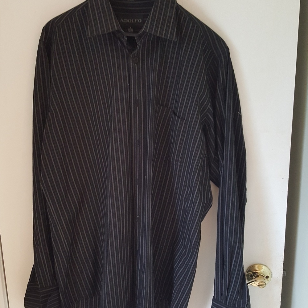 Men's French cuff dress shirt